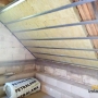 Układanie wełny na poddaszu Petralana PETRALIGHT 10cm